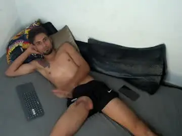 Chaturbate Sex Cam of coupleeswetthott
