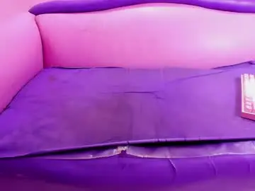 Chaturbate Free Live Porn of mommy_dirty_squirt