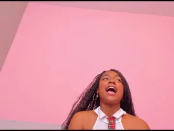 Chaturbate Best live sex cam show of laraebony_