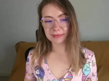 Chaturbate Watch Live Sex Cams of mia_luxx92