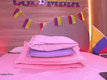 Chaturbate Live Sex Cam of dannaberlin