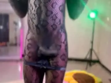 Chaturbate Live Sex of luanarisque
