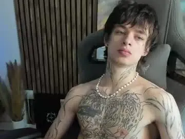 Chaturbate Free Porn Cam of oliverrgroove