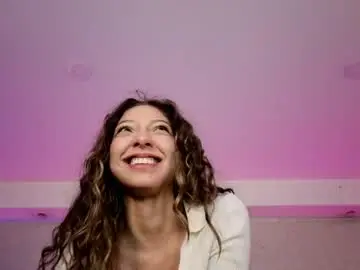 Chaturbate Best live sex cam show of lyahaven