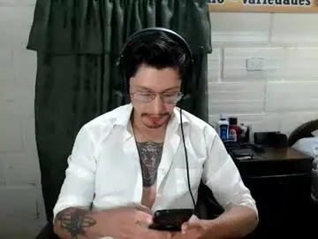 Chaturbate Live Porn of miguel__98
