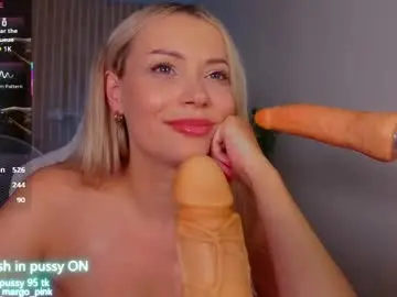 Chaturbate Free Live Porn of margohotty
