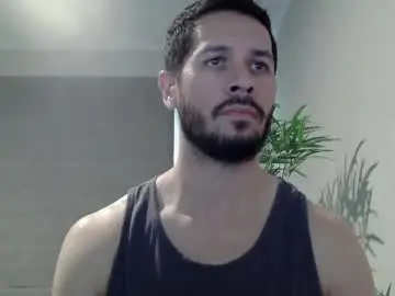 Chaturbate Live Sex Cam of ryan_chatter