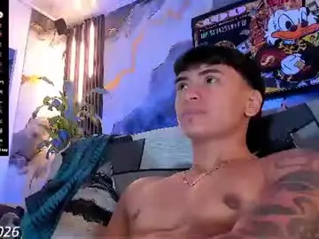 Chaturbate Live Sex of ftm_xxxperiencie