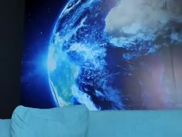 Chaturbate Best live sex cam show of delessandro_world