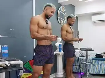Chaturbate Live Sex of emilio_brandon