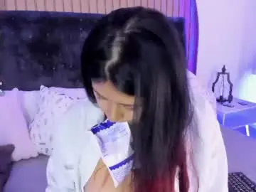 Chaturbate Live Sex Cam of karla_gonzaless