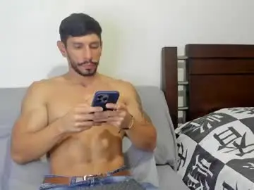Chaturbate Live Porn of kevin_malone22