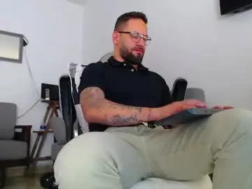 Chaturbate Watch Live Sex Cams of oliverdrew1