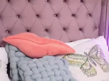 Chaturbate Live Sex Cam of jenniferlovvex