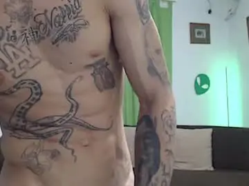 Chaturbate Live Porn of alpha_zom