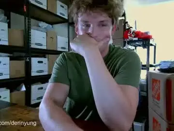 Chaturbate Adult Webcams of deeyungguy