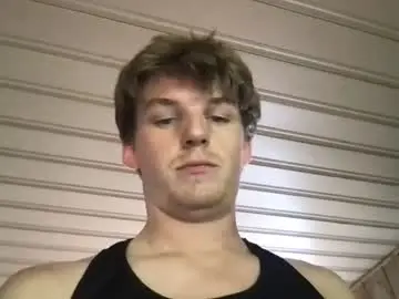 Chaturbate Live Sex Cam of deeyungguy