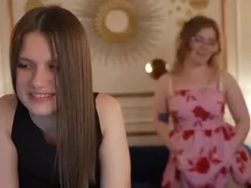 Chaturbate Live Sex of juicy_secrets_054