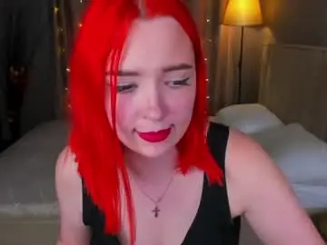 Chaturbate Nude Webcam of monica__queen