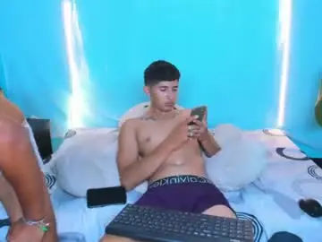 Chaturbate Live Sex Cam of darwinandbrayan