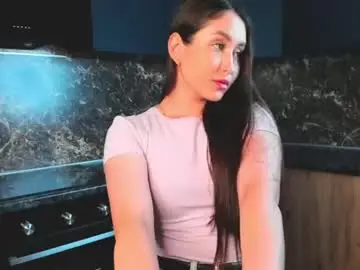 Chaturbate Best live sex cam show of elyra_noir