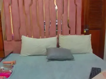 Chaturbate Sex Chat of alahiaevanss