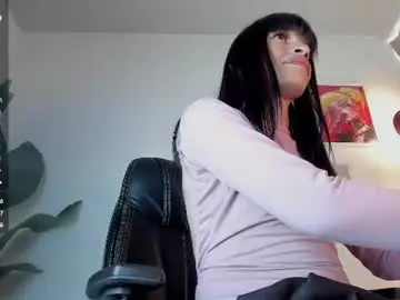 Chaturbate Free Live Porn of gia_demiee