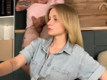 Chaturbate Adult Video Chat of adele_nick2202