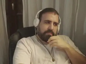 Chaturbate Free Live Porn of dicristalino