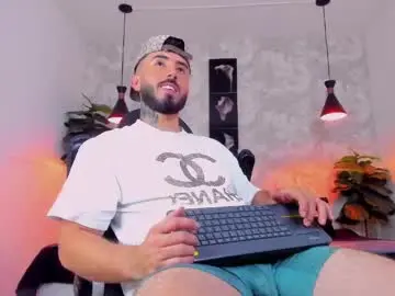 Chaturbate Nude Webcam of martin_foster_