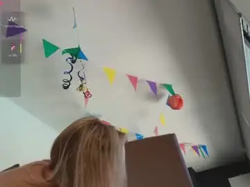 Chaturbate Free Porn Cam of angel_danm_milf