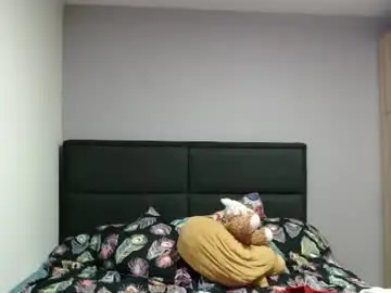Chaturbate Nude Webcam of atena_messy