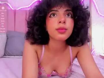 Chaturbate Live Sex Cam of auroramillss