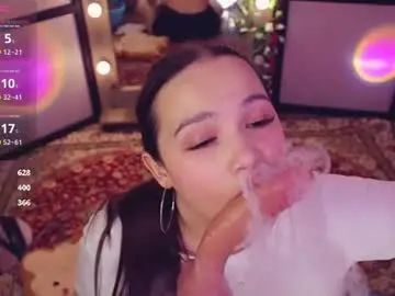 Chaturbate Best live sex cam show of chery_lady22