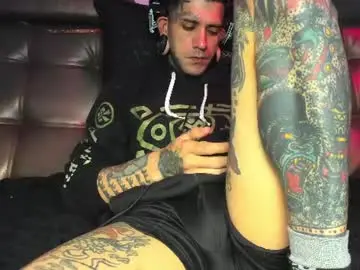 Chaturbate Live Sex Cam of jhonny_ackerman