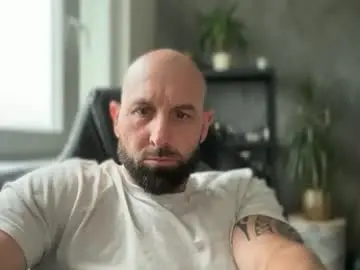 Chaturbate Free Live Porn of tommyx01