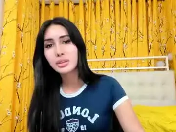 Chaturbate Live Sex Cam of expensivefvckingcandy