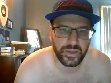 Chaturbate Live Sex Cam of thisthickdick777
