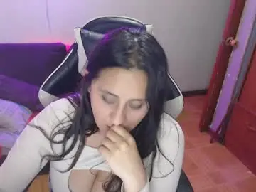 Chaturbate Free Porn Cam of mel_raise