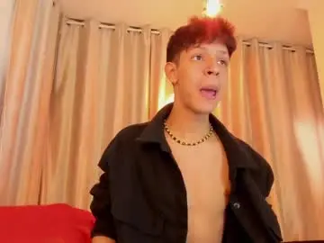 Chaturbate Sex Chat of ethan_qop