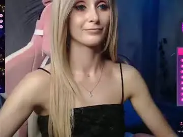 Chaturbate Best live sex cam show of strongalice