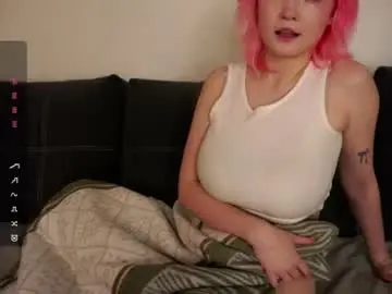 Chaturbate Live Sex Cam of zara_shine