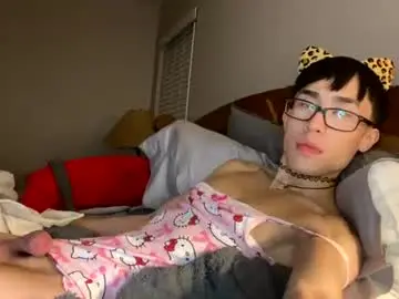 Chaturbate Live Sex Cam of hottiewithabody101
