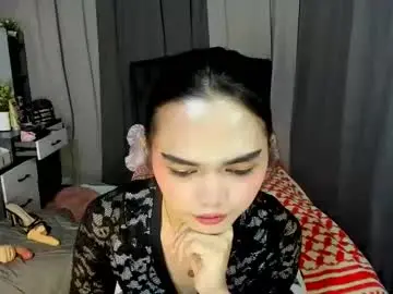 Chaturbate Best live sex cam show of naughty_emmats