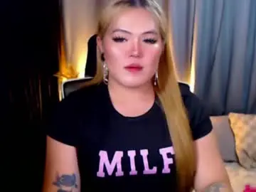 Chaturbate Live Sex Cam of venus_colly