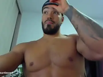 Chaturbate Best live sex cam show of alexander_martines