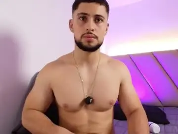 Chaturbate Sex Cam of valenssio_moretti