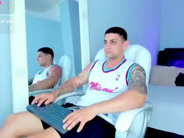 Chaturbate Adult Webcam of alex_cute77