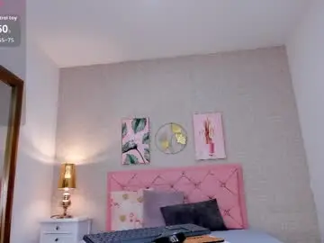 Chaturbate Free Porn Cam of natalie_fox__