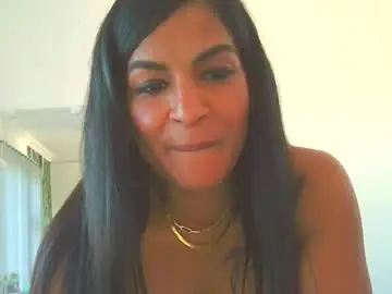 Chaturbate Live Sex Cam of indiansavage1